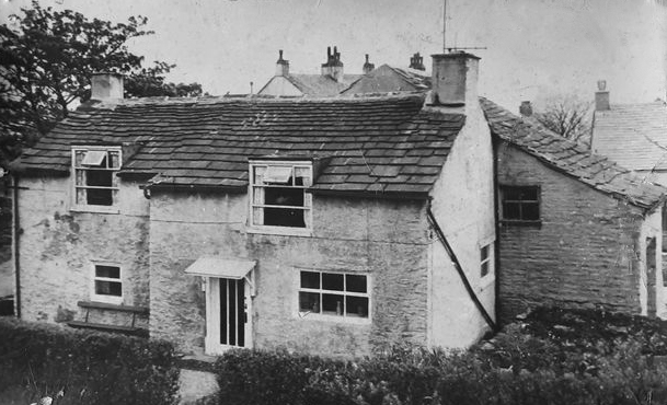 Cliffe Park Cottage from the north side