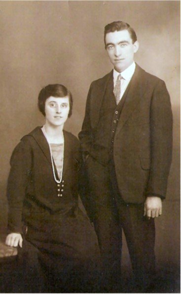 Eda and Bill as a young couple